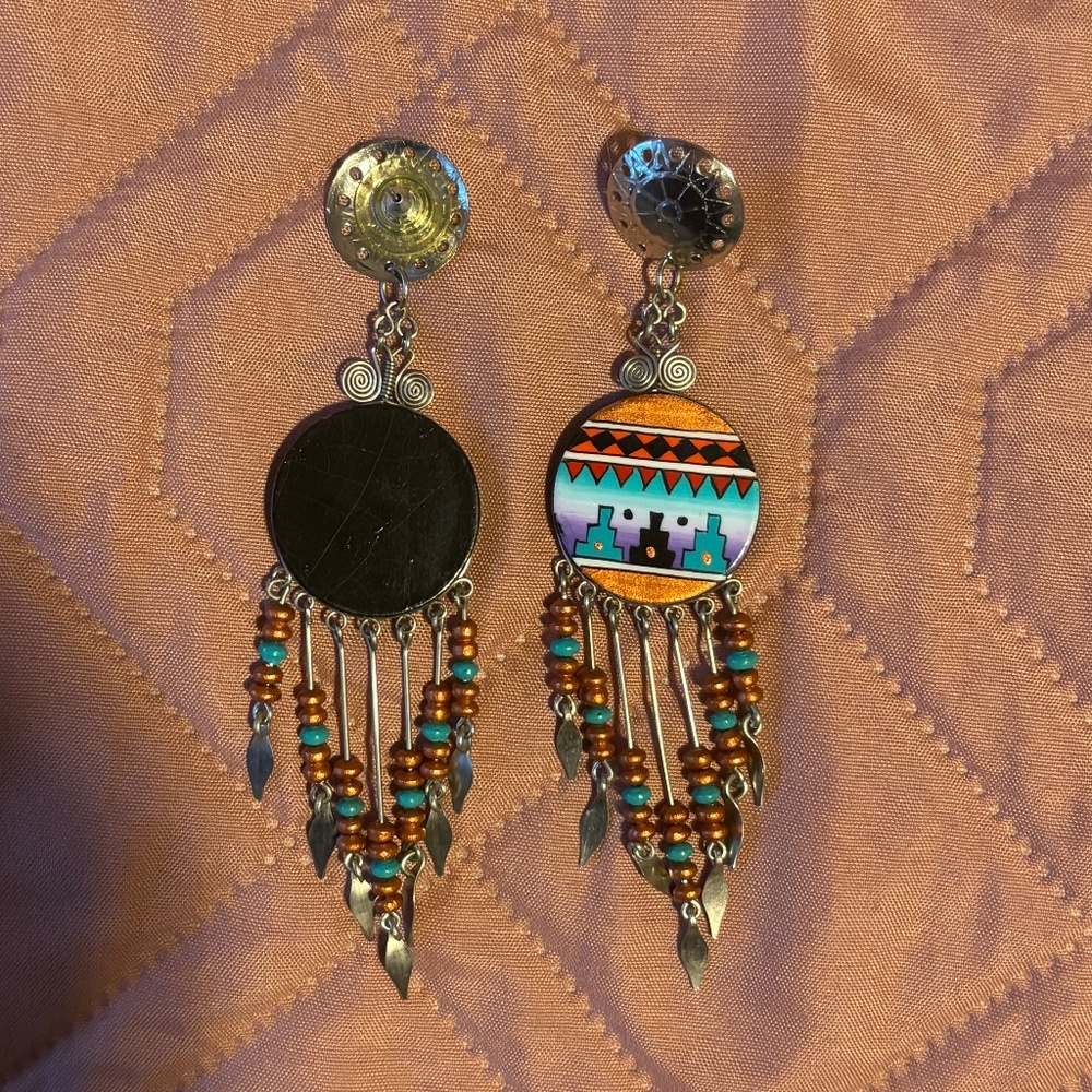 Ethnic Chandelier Earrings and Hair Clip - Picture 2 of 3